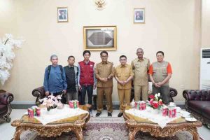 Bupati Majene Temui Gubernur, Minta Fasilitasi Bantuan Stimulan Tahap II Korban Gempa