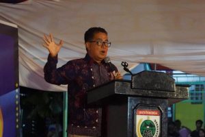 Hadiri HUT Desa Batetangnga, Akmal Tekankan Pentingnya DDP