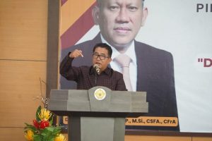 Kembangkan Pelabuhan Belang-belang, Akmal Malik Ajak PII ke Sulbar