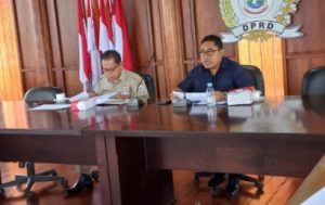 Bamus Rapat Terkait Jadwal Kerja dan Kegiatan DPRD Sulbar