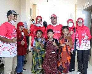 Baksos di Sulbar, IKA Unhas Bantu Warga Tak Mampu dengan Operasi Bibir Sumbing dan Sunnatan Massal