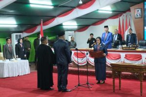 PAW Anggota DPRD Sulbar, Ini Pengganti Almarhum Obednego Depparinding