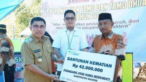 Bupati Majene Serahkan Santunan Kematian Nelayan dari JAMSOSTEK