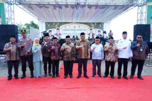 Bupati Majene AST Dampingi Wamenag RI Launching Kampung Zakat di Majene