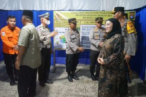 Ketua DPRD Sulbar Pantau Sejumlah Pos Arus Mudik di Mamuju
