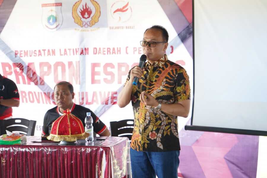 Pj Gubsulbar Prof Zudan Pantau Pelatda Atlet E-Sport: Jangan Lupa Doa, Itu Kunci Segalanya