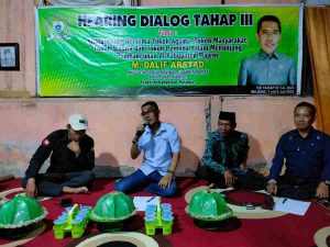 Hearing Dialog Anggota DPRD Sulbar Dalif Arsyad Bagi Informasi di Desa Tallangbalao
