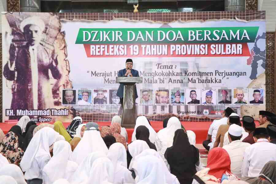 Dzikir dan Doa Bersama Refleksi 19 tahun Sulbar. Idris: Kemiskinan Ekstrem di Sulbar Masih Tinggi