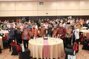 HUT Sulbar ke-19, Sejumlah Tokoh Pejuang dan Pemuda Inspiratif Dapat Penghargaan