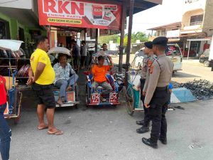 Patroli Dialogis, Satuan Samapta Polres Majene Jalin Kedekatan Dengan Masyarakat
