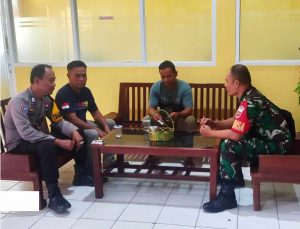Ciptakan Suasana Pemilu Damai, Bhabinkamtibmas Dan Babinsa Bangun Sinergitas