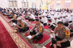 Personel Polres Majene Tingkatkan Iman Dan Taqwa Dalam Binrohtal