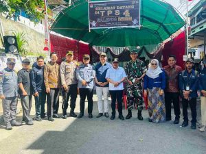 Kapolres Majene Bersama Forkompinda Tinjau Proses Pemungutan Suara TPS