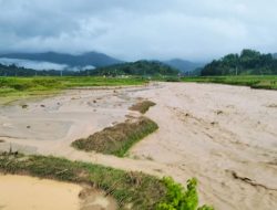Banjir di Nosu Mamasa, Pemprov Sulbar Siapkan Bantuan Logistik