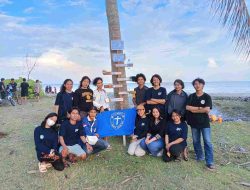 GMKI Cabang Majene Komisariat Shalom Ekonomi USB Melakukan Bakti Sosial Di Kawasan Pantai Barane