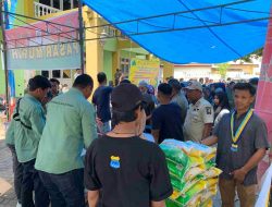 PMII Komisariat Unsulbar Majene Berkolaborasi Bersama Bulog Dan Dinas Ketahanan Pangan Dalam Kegiatan Gerakan Pangan Murah