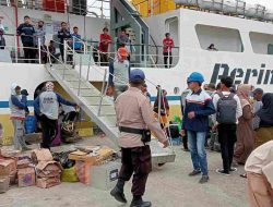 Satpolair Polres Majene Tingkatkan Pengamanan Pemberangkatan Kapal KM. Sabuk Nusantara 93