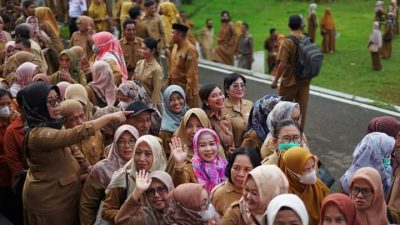 Tenaga Kontrak Daerah di Mamuju Tetap Dipertahankan. Ini Alasannya