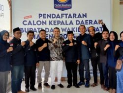 Maju Calon Bupati Majene, Arismundar Resmi Daftar di Partai Nasdem