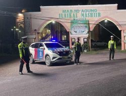 Jaga Situasi Kamtibmas di Jalan Raya, Satlantas Polres Majene Gelar Blue Light Patrol