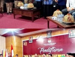 Dua Pasang Pendaftar Bakal Calon Bupati dan Wakil Bupati di KPU Majene