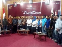 Bakal Paslon AST-ART Serahkan Berkas Perbaikan Dokumen ke KPU