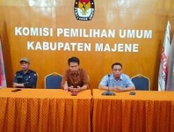 KPU Majene Ingatkan Pemilih Tak Bawa Ponsel ke Bilik Suara