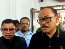 Klaim Menang, Cagub Sulbar SDK Temui Tim Pemenangan di Majene