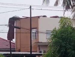 Angin Kencang Terbangkan Atap Rumah Polisi di Leppe. Kepala BPBD: Tak Ada Laporan