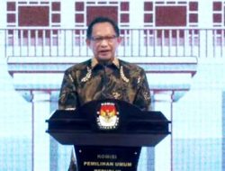 Tito Sebut Honorer Administrasi Meroket Karena Titipan Pejabat-Timsukses