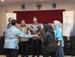 Australia Gelar Kursus Energi Terbarukan Australia Awards di Mamuju