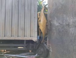 Karena Ini, Mobil Box Tabrak Rumah di Palipi Soreang, Begini Kondisinya