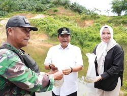 Tebar Benih Nila di Tobadak, Ketua DPRD: Pj. Bahtiar Tanam Pondasi Kuat Untuk Kemajuan Sulbar