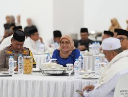 Masjid Suada Mamuju, Takdir dan Kado Manis Sutinah Suhardi