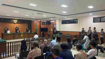 Antisipasi Ricuh, Sidang Pembelaan Terdakwa Mantan Kades Onang Dijaga Ketat