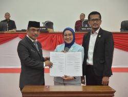Gelar Rapat Paripurna, DPRD Sulbar Bahas Tiga Agenda Strategis