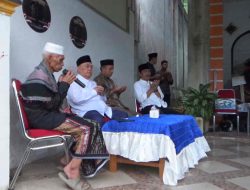 Buka Puasa Bersama Masyarakat, Wagub Salim Mengga Ajak Masyarakat Saling Membantu dan Tunaikan Zakat