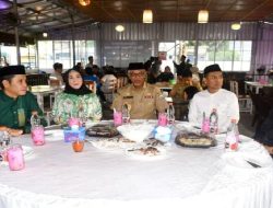 Pimpinan DPRD Sulbar Hadiri Silaturrahmi dan Buka Puasa Bersama KAHMI di Mamuju