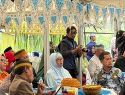 Plt Dinkes Sulbar Hadiri Festival Keris dan Badik Sulbar: Upaya Pelestarian Budaya dan Ekonomi Kreatif”