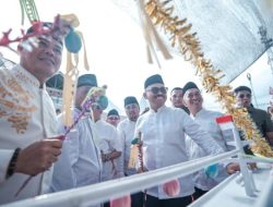 Gubernur Suhardi Duka: Maulid Nabi di Salabose Bukti Harmoni Agama dan Budaya Mandar