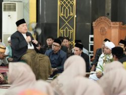 Kebersamaan yang Indah, Wagub Sulbar Jadi Saksi Akad Nikah Anak Imam Masjid Syuhada Polewali