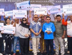 Jaminan Kesehatan Rp1,23 Miliar untuk 3.644 Warga Majene, SDK: Tidak Ada Lagi Warga Sulbar Ditolak Berobat karena Tidak Mampu