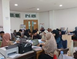 Hari ke-9, Pemkesra Sulbar Masih Layani Pemberkasan Mahasiswa Penerima Beasiswa