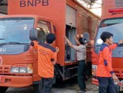 TRC BPBD Sulbar Lakukan Perawatan Truk Serba Guna : Komitmen Jaga Kesiapsiagaan Hadapi Potensi Bencana