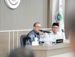 Gubernur Suhardi Duka Tekankan Efisiensi Anggaran, Targetkan Ekonomi Sulbar Tumbuh 6 Persen