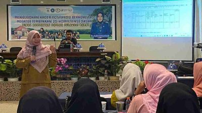 Dinas Kesehatan Sulbar Laksanakan Pembinaan Teknis 25 Kompetensi Dasar Kader Posyandu di Majene