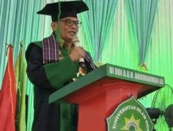 Farid Wajdi Wakili Gubernur Hadiri Wisuda Universitas Islam DDI Polman