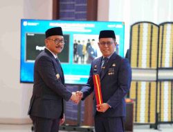 Gubernur Sulbar Lantik Junda Maulana Jadi Sekda: “Amanah Ini Tidak Ringan”*