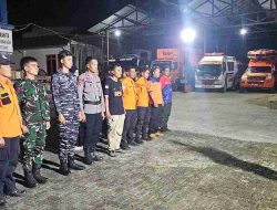 Penata Penanggulangan Bencana Ahli Muda BPBD Sulbar Berikan Arahan kepada Anggota Posko