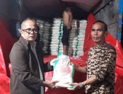 Dinsos Sulbar Salurkan Bantuan Beras untuk Warga Miskin Ekstrem di Mamasa
